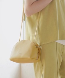 AULI | ラウンドZIPショルダーバッグ(ショルダーバッグ)