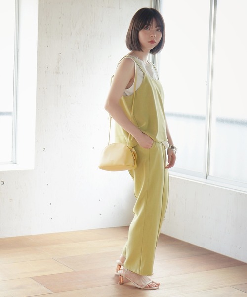 AULI（アウリィ）の「ラウンドZIPショルダーバッグ（ショルダーバッグ・レディース・ブラック/ベージュ/イエロー/イエロー×グリーン・FREE）」の22枚目の写真