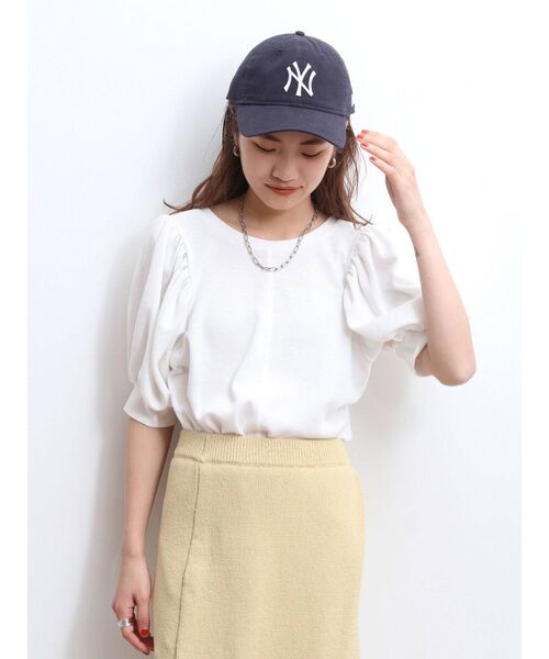 Ungrid(アングリッド)の「【WEB限定】ショルダーデザインTee(Tシャツ/カットソー・レディース・オフホワイト/ブラック/オレンジ/ブルー・FREE)」の13枚目の写真