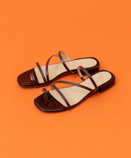 FABIO RUSCONI(ファビオルスコーニ)の「【FABIO RUSCONI/ファビオ ルスコーニ】ローヒールストラップサンダル【MAISON SPECIAL/メゾンスペシャル】(サンダル・レディース・ブラック/ブラウン/オレンジ/ブルー/グリーン・36.5/37.5)」の15枚目の写真