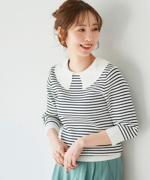 le.coeur blanc（ルクールブラン）の「衿付き透かしリブニットプルオーバー（ニット/セーター・レディース・ネイビー/ホワイト系その他/ライトベージュ・38）」の2枚目の写真