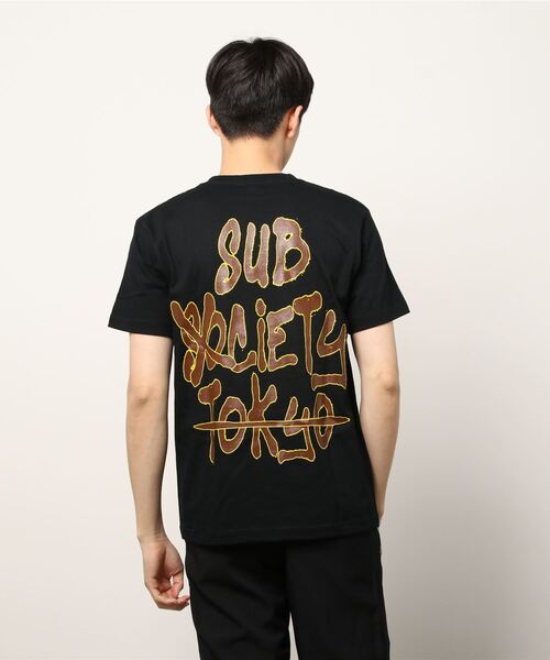 Subciety（サブサエティ）の「TAG S/S（Tシャツ/カットソー・メンズ・ホワイト/ブラック系その他/ブラック×パープル・SMALL/MEDIUM/LARGE/X-LARGE/XX-LARGE）」の10枚目の写真