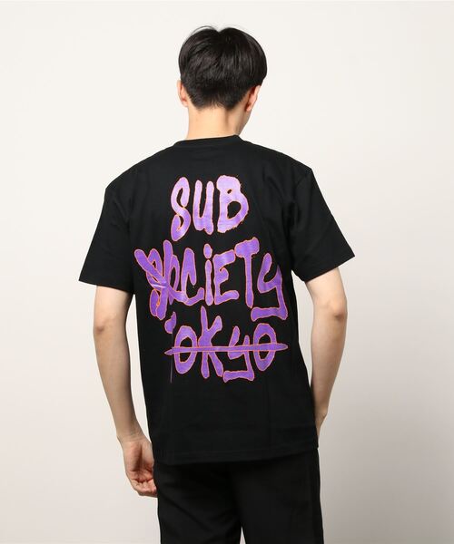 Subciety（サブサエティ）の「TAG S/S（Tシャツ/カットソー・メンズ・ホワイト/ブラック系その他/ブラック×パープル・SMALL/MEDIUM/LARGE/X-LARGE/XX-LARGE）」の7枚目の写真