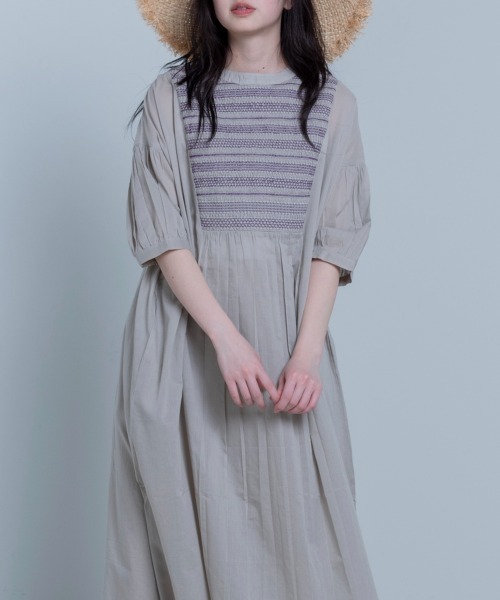 LUPILIEN(ルピリアン)の「Made in India◇綿ボイル シャーリング2WAYワンピース(ワンピース・レディース・ブラック/ベージュ/カーキ/グリーン・FREE)」の4枚目の写真