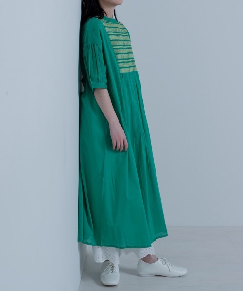 LUPILIEN(ルピリアン)の「Made in India◇綿ボイル シャーリング2WAYワンピース(ワンピース・レディース・ブラック/ベージュ/カーキ/グリーン・FREE)」の15枚目の写真