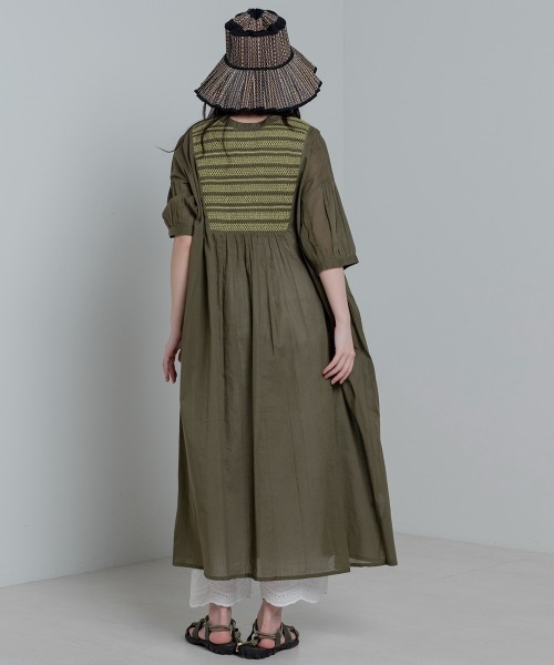 LUPILIEN(ルピリアン)の「Made in India◇綿ボイル シャーリング2WAYワンピース(ワンピース・レディース・ブラック/ベージュ/カーキ/グリーン・FREE)」の22枚目の写真