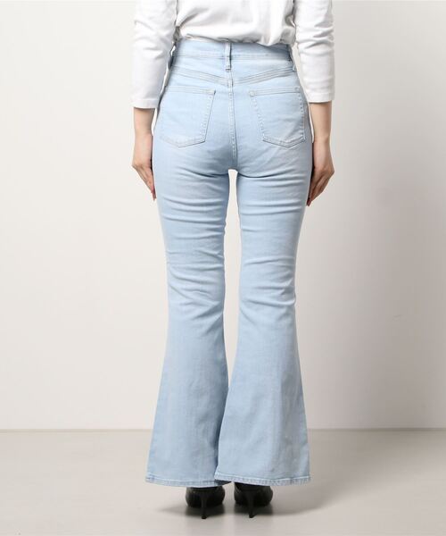 one way（ワンウェイ）の「センタースリットデニムフレアパンツ（デニムパンツ・レディース・ライトブルー/ブラック系その他/ダークブルー・S/M）」の10枚目の写真
