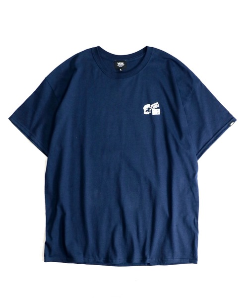 VANS(バンズ)の「VANS/ヴァンズ SCENE 21 OTW S/S TEE シーン21オフザウォール SS TEE(Tシャツ/カットソー・メンズ・ホワイト/ネイビー/イエロー・MEDIUM/LARGE/X-LARGE)」の13枚目の写真