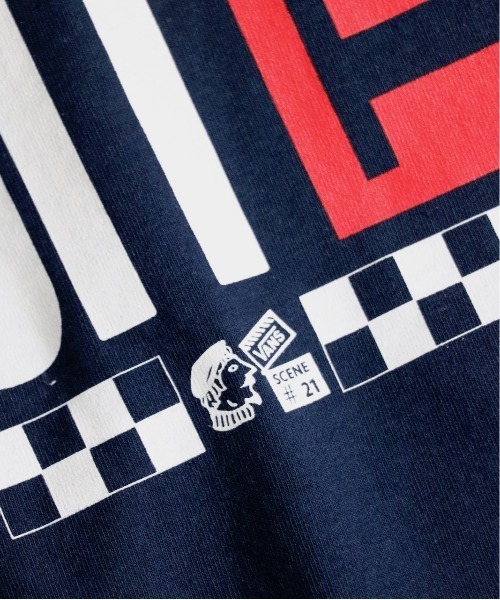 VANS(バンズ)の「VANS/ヴァンズ SCENE 21 OTW S/S TEE シーン21オフザウォール SS TEE(Tシャツ/カットソー・メンズ・ホワイト/ネイビー/イエロー・MEDIUM/LARGE/X-LARGE)」の21枚目の写真