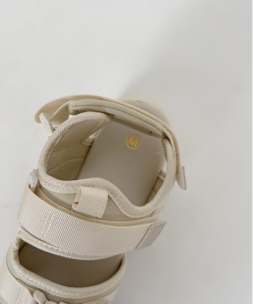 Shoes in Closet（シューズインクローゼット）の「軽量厚底 クッションソール バックルベルト フィット スポーツサンダル 8689（サンダル・レディース・ブラック/アイボリー/ブラック×ホワイト・3L/4L/5L/6L/XS/XXS/LL/S/M/L）」の10枚目の写真