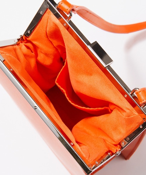 GeeRA（ジーラ）の「がま口スクエアショルダー（ショルダーバッグ・レディース・ブラック/ベージュ/ピンク/オレンジ・FREE）」の17枚目の写真