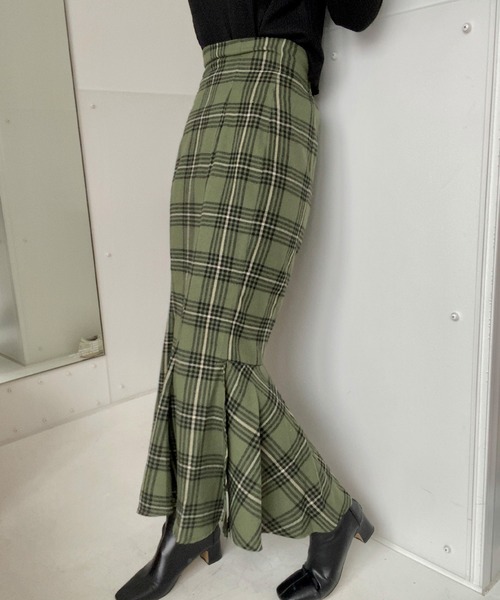 LAUIR（ラウアー）の「チェックマーメイドスカート（スカート・レディース・グリーン/ブラウン/ネイビー/ベージュ・LARGE/X-LARGE/SMALL/MEDIUM）」の11枚目の写真