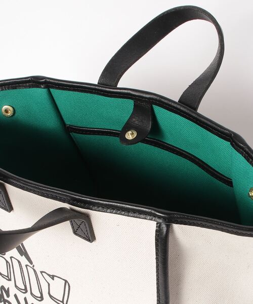 intoxic.（イントキシック）の「intoxic(イントキシック) MINI 2HANDLES/トートバック（トートバッグ・レディース・ブラック/グリーン/アイボリー・F）」の5枚目の写真