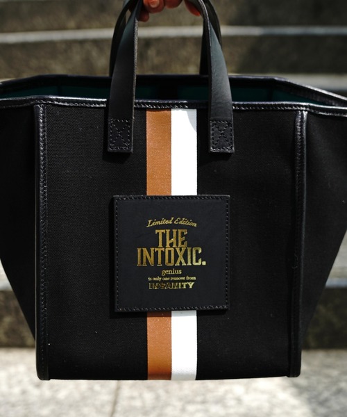 intoxic.（イントキシック）の「intoxic(イントキシック) MINI 2HANDLES/トートバック（トートバッグ・レディース・ブラック/グリーン/アイボリー・F）」の16枚目の写真