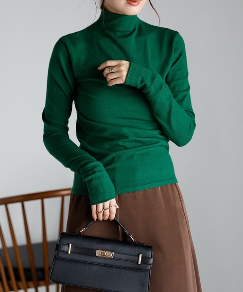 r.（アールドット）の「フィンガーホール タートルニット（ニット/セーター・レディース・ブラック/ダークグリーン/パープル/オレンジ/マスタード/モカ/キナリ/オフホワイト/グレー/ブルー/ブラウン/ライム/レッド/チャコールグレー/ターコイズブルー/グリーン/ピンク・FREE）」の10枚目の写真