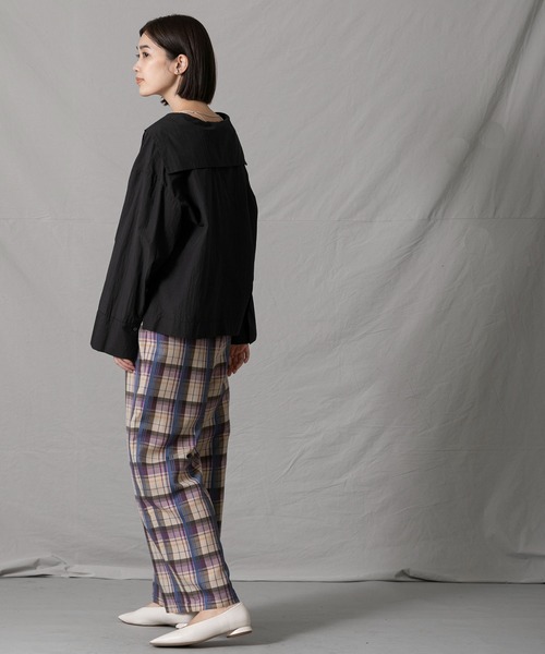 CLOCHE（クロシェ）の「セーラーショート丈プルオーバー（シャツ/ブラウス・レディース・ブラック・FREE）」の5枚目の写真