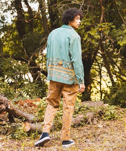 go slow caravan（ゴースローキャラバン）の「コーデュロイ パネル刺繍シャツ（シャツ/ブラウス・メンズ・グリーン/ダークグレー/モカ・LARGE/X-LARGE/MEDIUM）」の19枚目の写真