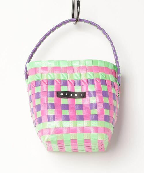 MARNI（マルニ）の「MARNI（マルニ）Kids & Junior  MW62F - POD KID BAG BORSA バスケットかごバッグ（かごバッグ・キッズ・イエロー/ライトグリーン/ブルー/グリーン/ブラック/レッド/ピンク/ライトブルー/ライトイエロー/ピンク系その他/ターコイズブルー/バイオレット・ONE SIZE）」の4枚目の写真