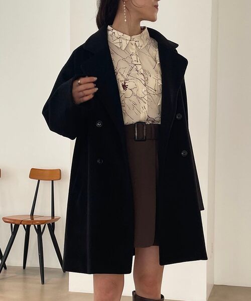 MAJESTIC LEGON（マジェスティックレゴン）の「ダブルブレストハーフコート（ダウンジャケット/コート・レディース・アイボリー/グレー/ブラック・SMALL/MEDIUM）」の3枚目の写真