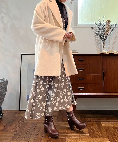 MAJESTIC LEGON（マジェスティックレゴン）の「ダブルブレストハーフコート（ダウンジャケット/コート・レディース・アイボリー/グレー/ブラック・SMALL/MEDIUM）」の9枚目の写真