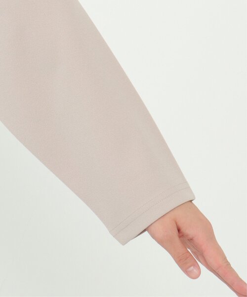 ikka(イッカ)の「カットカルゼ裾タックプルオーバー(Tシャツ/カットソー・レディース・ベージュ/レッド/ブラック・M/L)」の8枚目の写真