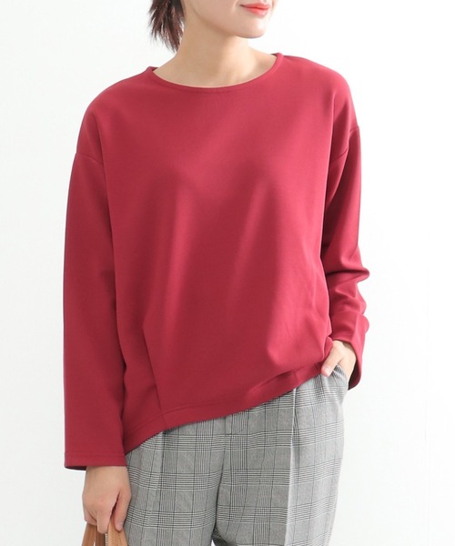 ikka(イッカ)の「カットカルゼ裾タックプルオーバー(Tシャツ/カットソー・レディース・ベージュ/レッド/ブラック・M/L)」の3枚目の写真