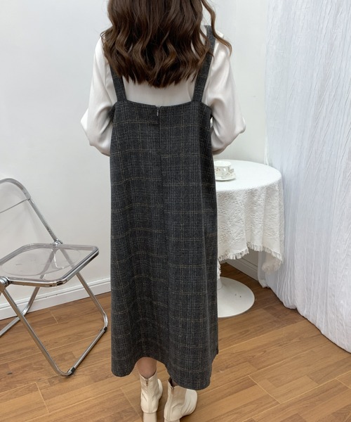 ECLIN(エクラン)の「スクエアチェック柄ノースリーブワンピース(ワンピース・レディース・ブラウン/ブラック・L/M/XL)」の11枚目の写真