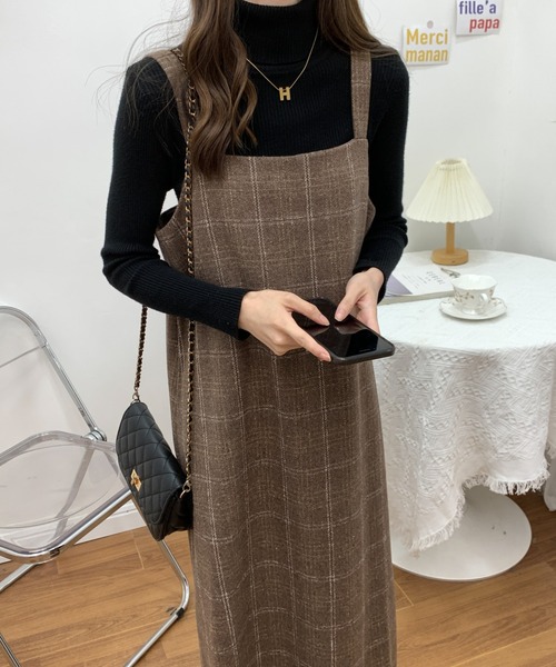 ECLIN(エクラン)の「スクエアチェック柄ノースリーブワンピース(ワンピース・レディース・ブラウン/ブラック・L/M/XL)」の17枚目の写真