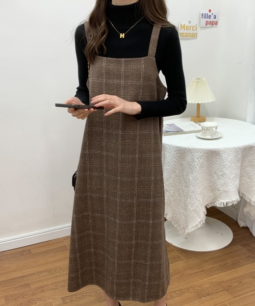 ECLIN(エクラン)の「スクエアチェック柄ノースリーブワンピース(ワンピース・レディース・ブラウン/ブラック・L/M/XL)」の13枚目の写真