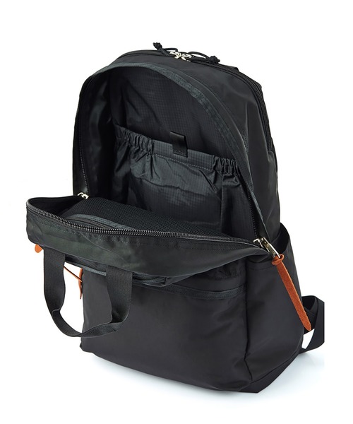 GREGORY（グレゴリー）の「EASY PEASY DAY L / イージー ピージーデイプラス / ブラック（バックパック/リュック・メンズ・ブラック・ONE SIZE）」の4枚目の写真