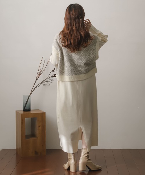 SENSE OF PLACE by URBAN RESEARCH(センスオブプレイスバイアーバンリサーチ)の「ストレッチレイヤードニットワンピース(ワンピース・レディース・グリーン/アイボリー/チャコールグレー・ONE)」の16枚目の写真