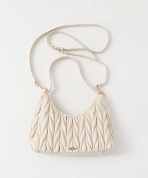 archives（アルシーヴ）の「ウェーブキルトバッグ（ハンドバッグ・レディース・ブラック/アイボリー/ピンクベージュ・FREE）」の18枚目の写真