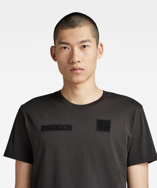 G-STAR（ジースター）の「VELCRO T-SHIRT（Tシャツ/カットソー・メンズ・ダークブラック/ホワイト・SMALL/LARGE/MEDIUM/X-LARGE/X-SMALL）」の10枚目の写真