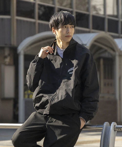 BEAMS HEART（ビームスハート）の「BEAMS HEART / スタンド ジップ