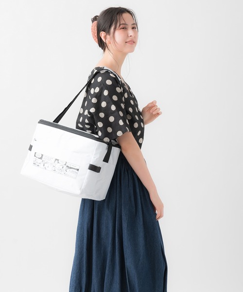 salle de bal（サルデバル）の「PEANUTS / ピーナッツ Snoopy スヌーピー クーラーバッグ L 保温バッグ　保冷バッグ 20L  Snoopy cooler L FRH（トートバッグ・レディース・ベージュ/ホワイト/ブラック・L）」の8枚目の写真