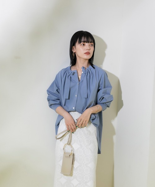 Eimee Law（エイミーロウ）の「ドロストネック ストライプブラウス