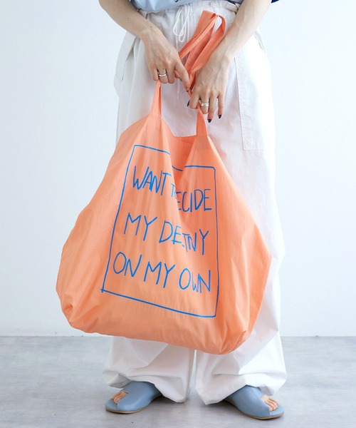 w closet（ダブルクローゼット）の「ナイロンプリントトートバッグ