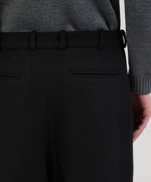 MONITALY(モニタリー)の「MONITALY Triple Tuck Wide Pants ウールナイロン タックパンツ(その他パンツ・メンズ・ブラック/ダークブラウン・32/34)」の12枚目の写真