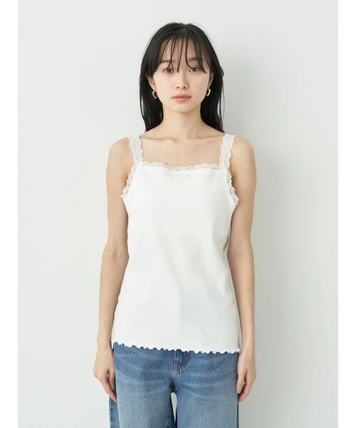earth music&ecology(アースミュージックアンドエコロジー)の「2WAYスクエア&Ⅴネックネックレースタンクトップ(インナーウェア/肌着・レディース・オフホワイト/ブラック/ベージュ/ピンク・S/M)」の14枚目の写真