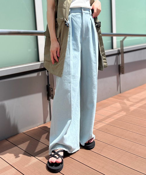 JOINT WORKS(ジョイントワークス)の「【COMMRE/コムル】フリンジデニムパンツ(デニムパンツ・レディース・ネイビー/ブルー系その他・FREE)」の2枚目の写真