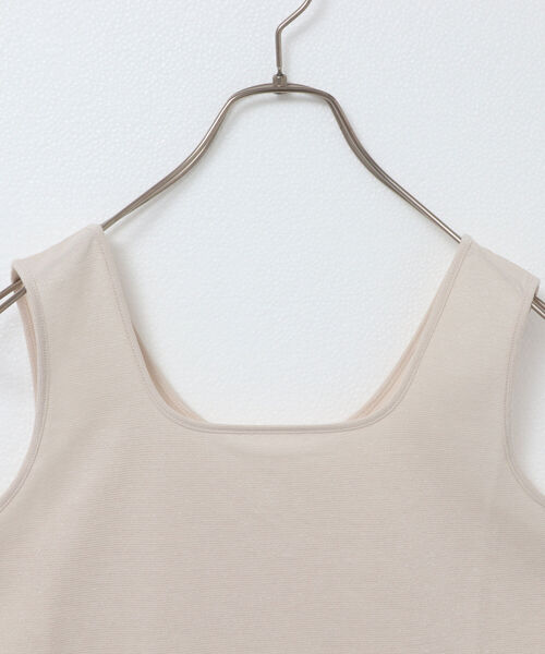 NOLLEY’S（ノーリーズ）の「2WAYラメ天竺タンクトップ（タンクトップ・レディース・ゴールド/シルバー・38/36）」の6枚目の写真