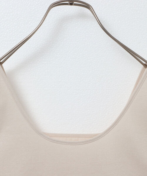 NOLLEY’S（ノーリーズ）の「2WAYラメ天竺タンクトップ（タンクトップ・レディース・ゴールド/シルバー・38/36）」の10枚目の写真