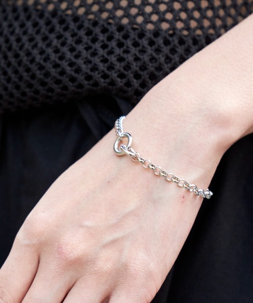 Auntie Rosa Holiday（アンティローザホリデー）の「MIXチェーンブレスレット（ブレスレット・レディース・シルバー×ゴールド/ゴールド/シルバー・FREE）」の4枚目の写真