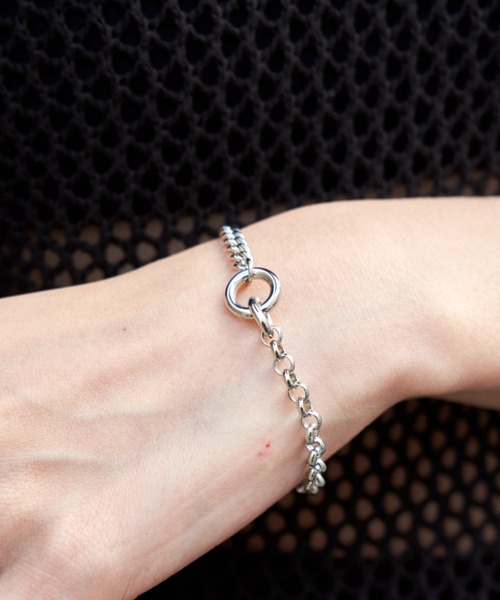 Auntie Rosa Holiday（アンティローザホリデー）の「MIXチェーンブレスレット（ブレスレット・レディース・シルバー×ゴールド/ゴールド/シルバー・FREE）」の5枚目の写真