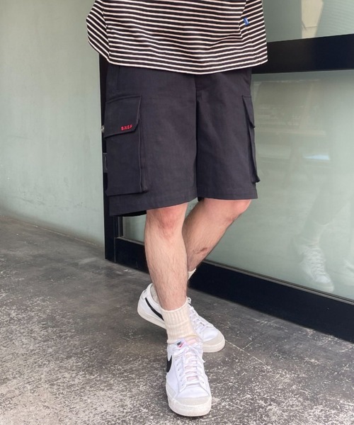 CIAOPANIC(チャオパニック)の「【BNCP】ヘリンボーンカーゴショートパンツ(カーゴパンツ・レディース・ホワイト/パープル/ブラック/カーキ・MEDIUM/LARGE)」の3枚目の写真