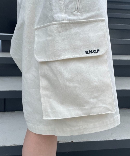 CIAOPANIC(チャオパニック)の「【BNCP】ヘリンボーンカーゴショートパンツ(カーゴパンツ・レディース・ホワイト/パープル/ブラック/カーキ・MEDIUM/LARGE)」の19枚目の写真