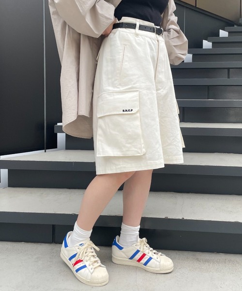 CIAOPANIC(チャオパニック)の「【BNCP】ヘリンボーンカーゴショートパンツ(カーゴパンツ・レディース・ホワイト/パープル/ブラック/カーキ・MEDIUM/LARGE)」の11枚目の写真