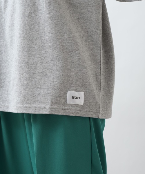 UNCORD（アンコード）の「【UNCORD】One point mock neck T-shirt/ ワンポイント胸刺繍モックネックビッグシルエット半袖Tシャツ（Tシャツ/カットソー・メンズ・杢グレー/グリーン/ホワイト/チャコール/ブラック・MEDIUM/X-LARGE/LARGE）」の8枚目の写真