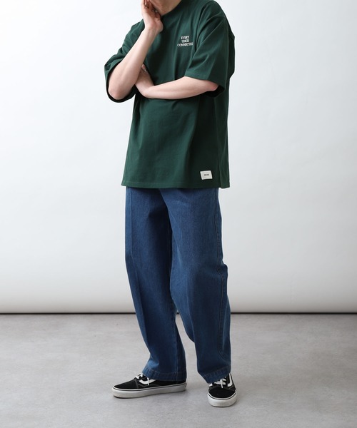 UNCORD（アンコード）の「【UNCORD】One point mock neck T-shirt/ ワンポイント胸刺繍モックネックビッグシルエット半袖Tシャツ（Tシャツ/カットソー・メンズ・杢グレー/グリーン/ホワイト/チャコール/ブラック・MEDIUM/X-LARGE/LARGE）」の12枚目の写真