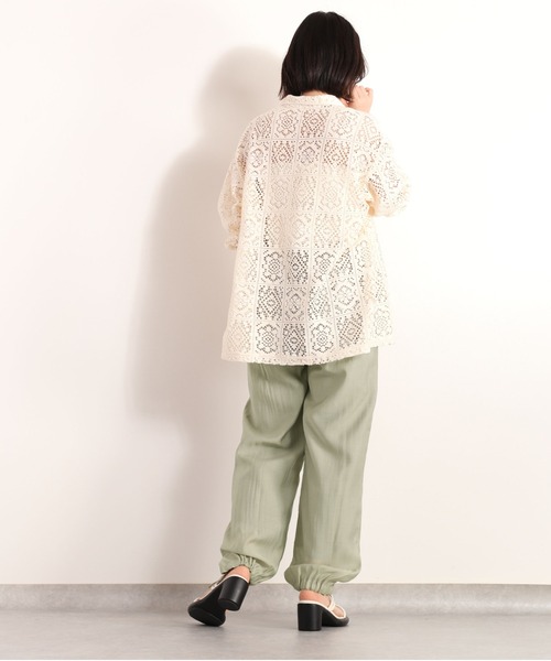 cepo（セポ）の「総レースオーバーシャツ（シャツ/ブラウス・レディース・オフホワイト/ブラック・M）」の9枚目の写真